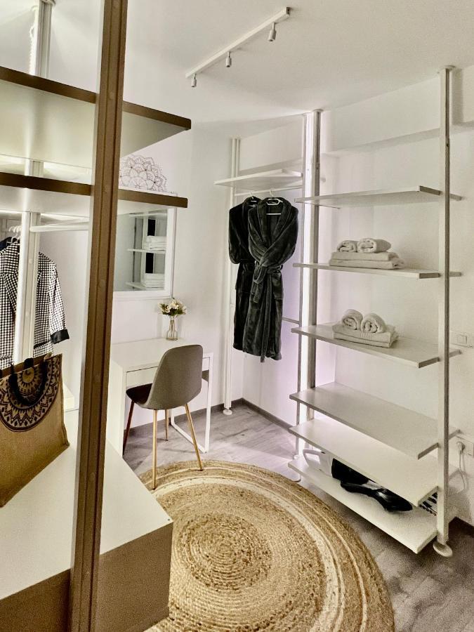 Boholand Apartment Braşov Buitenkant foto