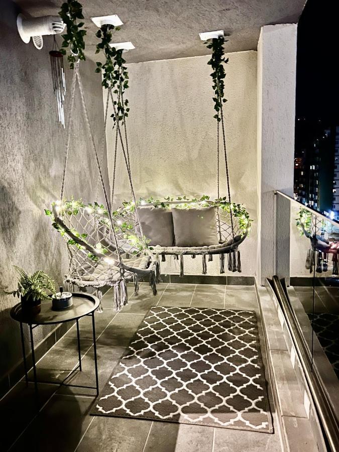 Boholand Apartment Braşov Buitenkant foto